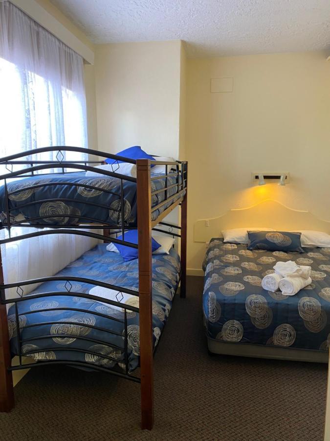 Paddle Steamer Motel Swan Hill Extérieur photo